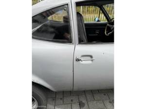 Bild 17/50 von Opel GT 1900 (1971)