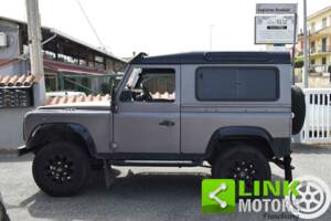 Image 6/10 of Land Rover Defender 90 (1997)