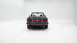 Afbeelding 7/15 van BMW 325i Baur TC (1988)