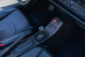 Immagine 41/134 di Porsche 911 Carrera (1995)
