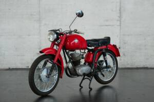 Image 2/28 of MV Agusta 125 TR (1958)