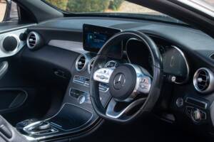 Bild 50/50 von Mercedes-Benz C 300 d (2019)