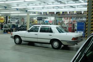 Image 6/50 de Mercedes-Benz 280 SEL (1978)