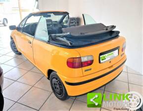 Image 2/10 of FIAT Punto Cabrio S (1996)