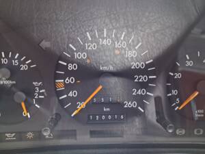 Bild 15/30 von Mercedes-Benz SL 280 (1993)