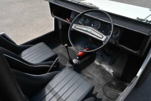 Immagine 19/50 di Mini Moke (1973)