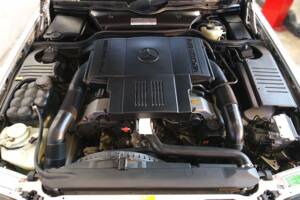 Image 8/9 de Mercedes-Benz SL 500 (1998)