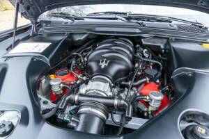 Bild 18/50 von Maserati GranCabrio Sport (2015)