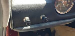 Image 63/82 of Lancia Appia (1961)