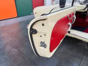 Bild 47/100 von Alfa Romeo Giulia 1600 Spider (1962)