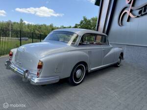 Image 9/36 of Mercedes-Benz 300 d (1958)