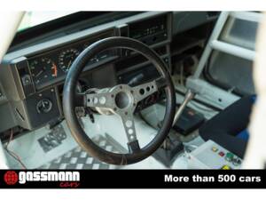Image 11/15 of Alfa Romeo 75 3.0 V6 QV (1988)