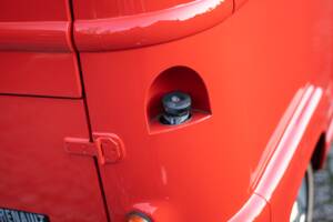 Image 14/52 of Renault Estafette (1977)
