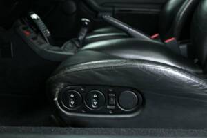 Image 16/50 de Porsche 911 Carrera 4S (1996)