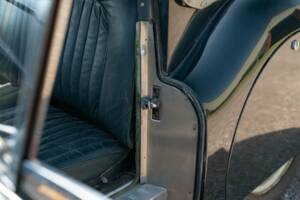 Image 20/50 of Jaguar XK 120 DHC (1954)