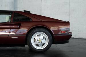 Bild 6/50 von Ferrari 328 GTS (1988)