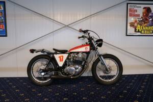 Image 2/30 of Yamaha SR500 (1981)