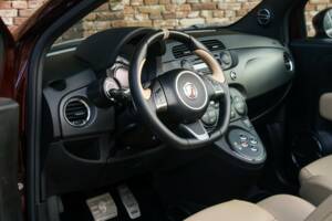 Imagen 9/50 de Abarth 695 "Edizione Maserati" (2013)