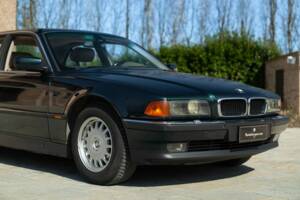 Image 12/50 of BMW 725tds (1997)