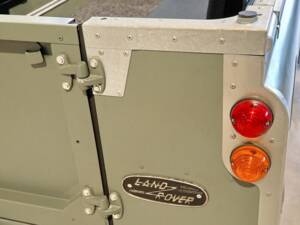 Bild 17/49 von Land Rover 109 (1982)