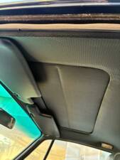 Image 34/36 de Porsche 911 Carrera 4 (1989)