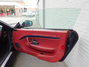 Image 63/99 of Maserati GranTurismo 4.2 (2008)