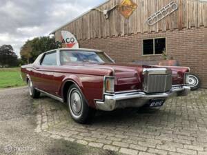 Image 34/50 of Lincoln Continental Mark III Hardtop Coupé (1971)