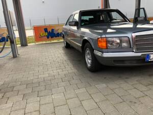 Afbeelding 12/15 van Mercedes-Benz 500 SEL (1983)