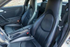 Image 47/50 of Porsche 911 Carrera S (2004)
