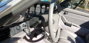 Image 50/116 of Porsche 911 Carrera (1997)