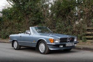 Image 1/27 of Mercedes-Benz 300 SL (1987)