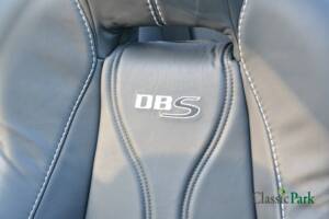 Afbeelding 33/50 van Aston Martin DBS Volante (2010)