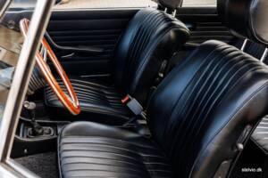 Bild 29/53 von BMW 2002 tii (1974)