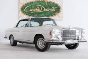 Bild 15/39 von Mercedes-Benz 280 SE 3,5 (1970)