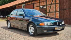 Image 2/18 of BMW 523i (1996)