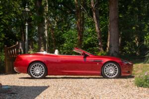 Bild 10/50 von Aston Martin DB 9 Volante (2006)