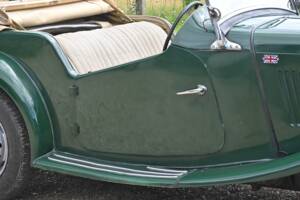 Image 43/50 of MG TD (1953)