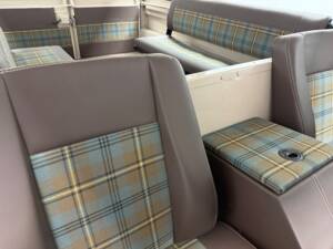 Afbeelding 19/33 van Land Rover 109 (1989)