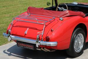 Image 14/50 of Austin-Healey 3000 Mk III (BJ8) (1964)