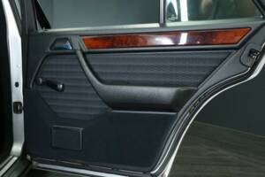 Bild 28/50 von Mercedes-Benz 300 E-24 (1992)