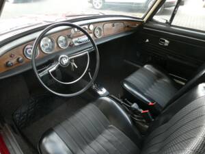 Image 8/27 of Volkswagen Karmann Ghia 1600 L (1967)
