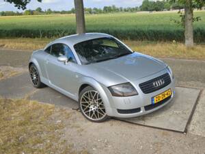 Image 3/8 of Audi TT 1.8 T (1999)