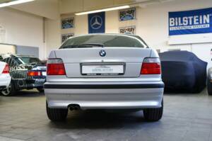 Imagen 13/32 de BMW 323ti Compact (1998)