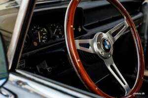 Bild 24/53 von BMW 2002 tii (1974)