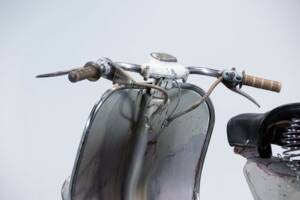 Immagine 27/50 di Piaggio Vespa 125 (1954)