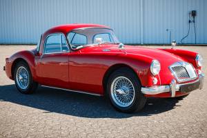 Image 1/49 of MG MGA 1500 (1958)