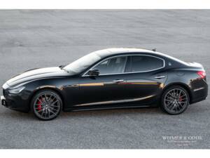 Image 1/33 of Maserati Ghibli (2016)