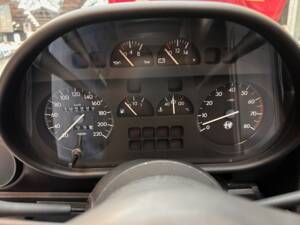 Immagine 22/27 di Alfa Romeo 2.0 Spider (1992)