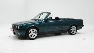 Afbeelding 1/15 van BMW 318i (1991)
