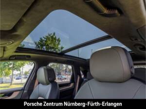 Immagine 46/50 di Porsche Cayenne Turbo E-Hybrid (1900)